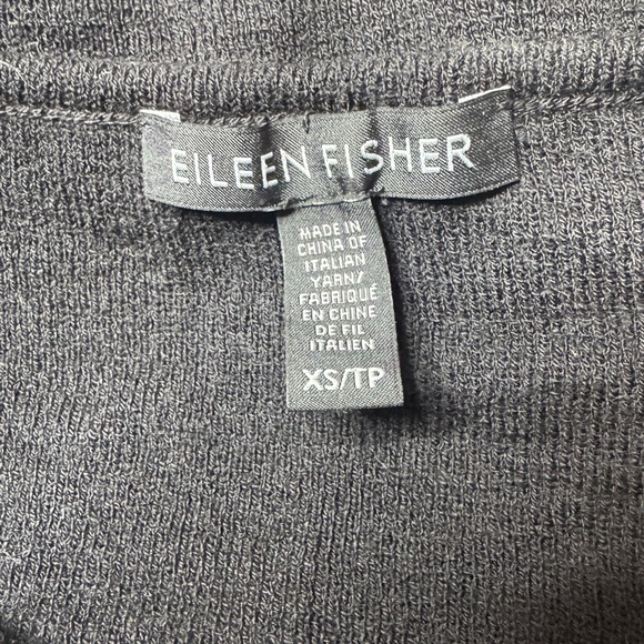 Eileen Fisher Sleeveless Tunic Sweater Fine Knit 100%‎ Wool XS Split Side Black - Picture 3 of 6